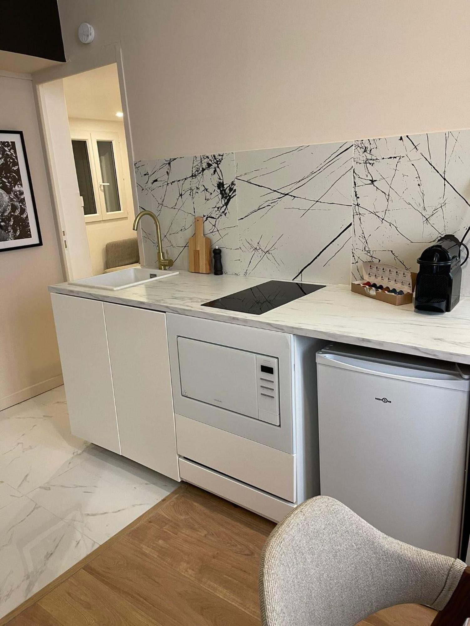 Suite Carter Lyon Bagian luar foto